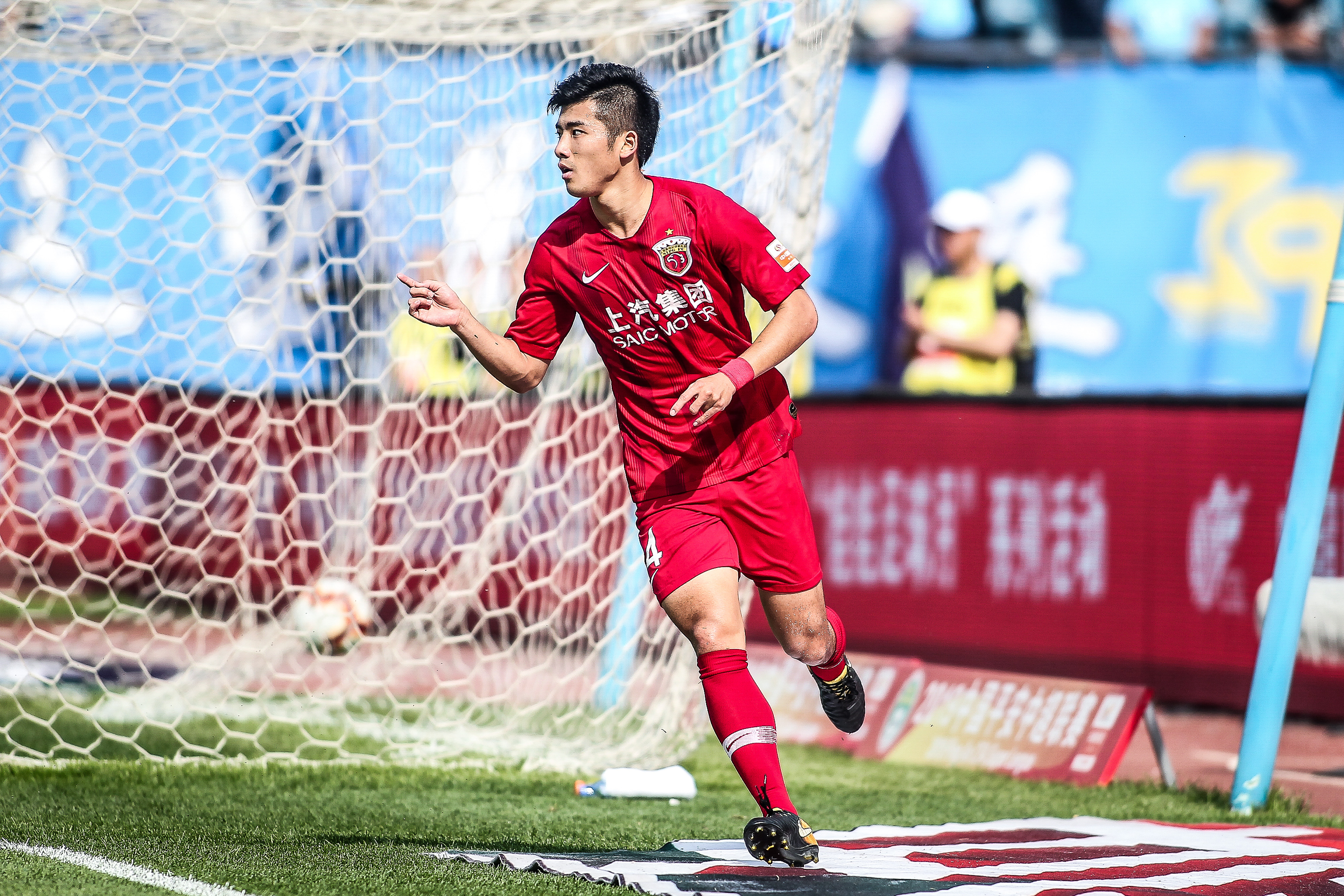 现场观赛 现场观赛